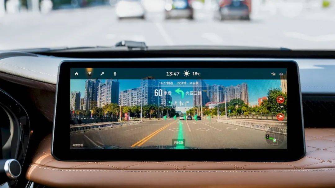 如何通過(guò)數(shù)字監(jiān)控系統(tǒng)提升英菲尼迪QX60、理想L7與福特探險(xiǎn)者赤金版的用戶滿意度